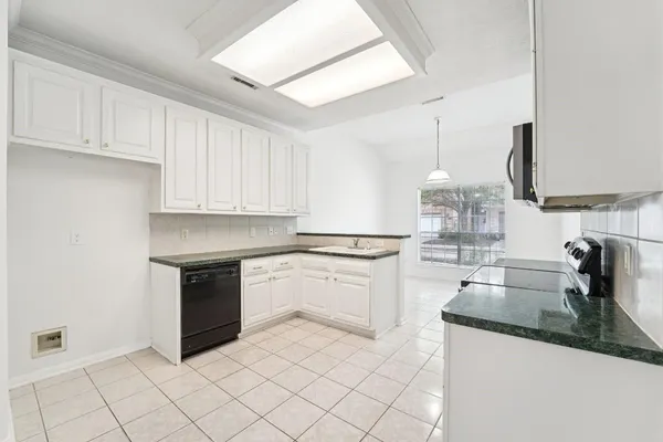 $1,950 | 14420 Walters Road, Unit 55, Houston, TX 77014