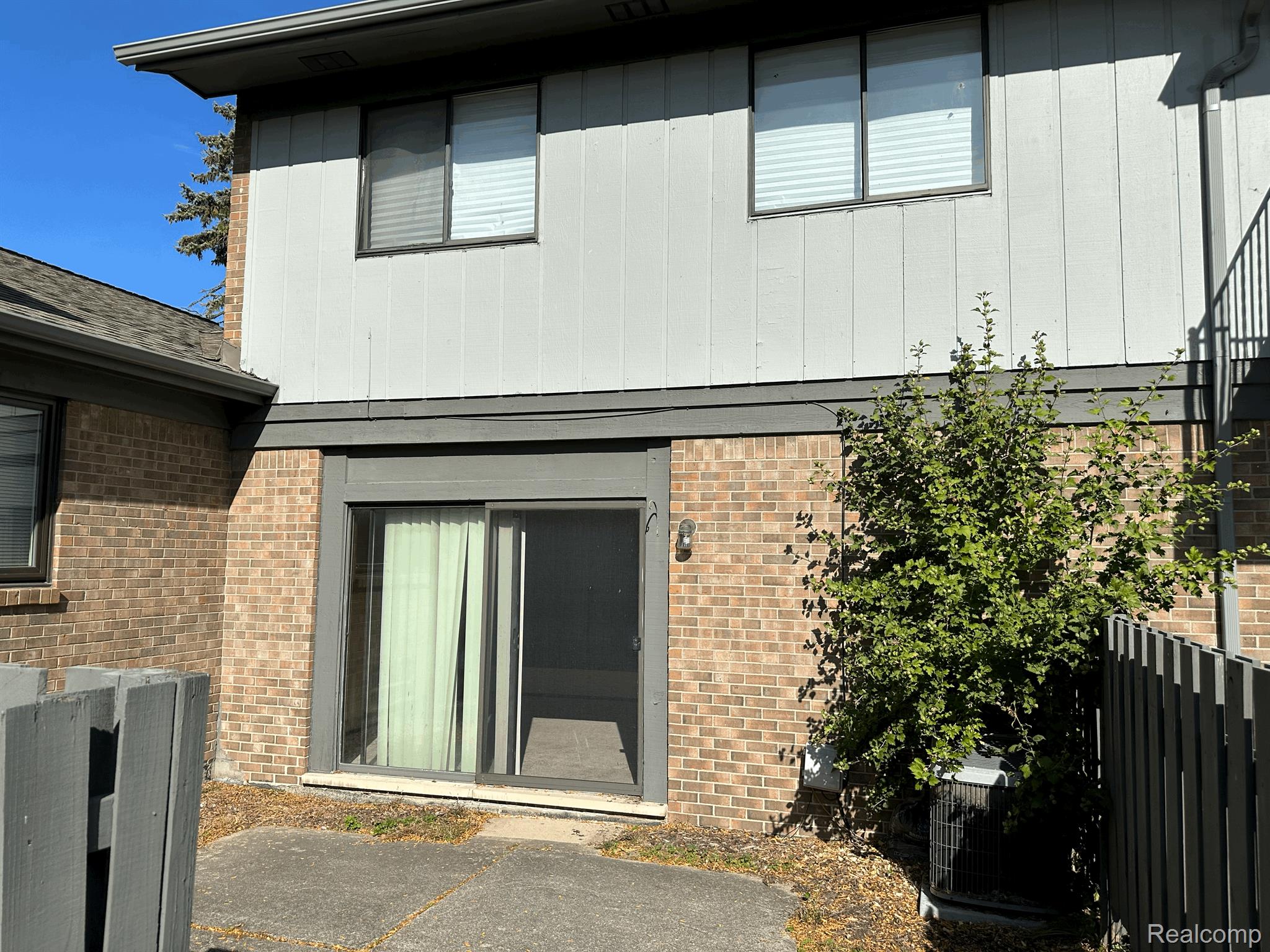 24726 Chalk Farm Road West Warren, MI 48091 - Photo 47 of 49 Gallery Image 47