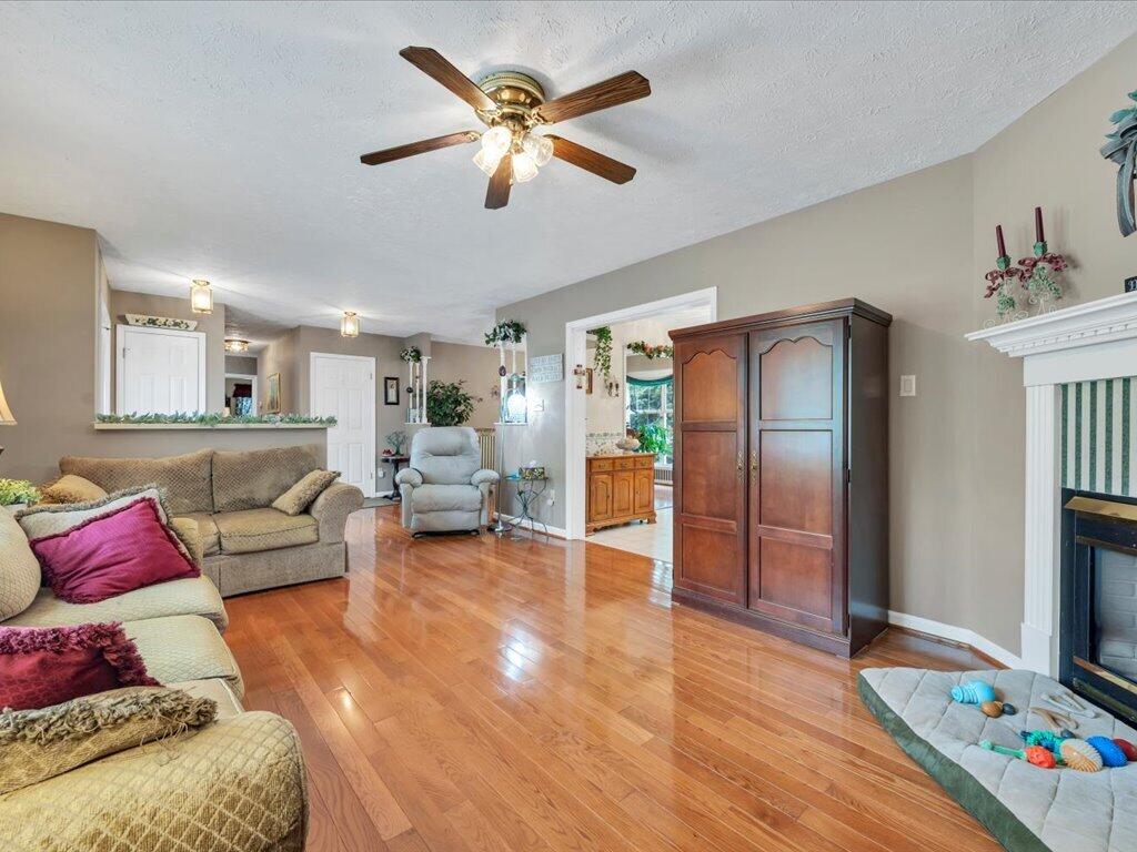 446 Ellsworth Court Ridgeway, VA 24148 - Photo 9 of 54 09-MIB09284