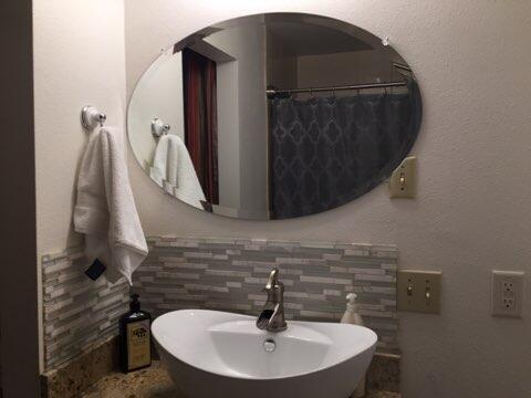 1700 Northeast Wells Acres Road, Unit 24 Bend, OR 97701 - Photo 6 of 7 Bathroom