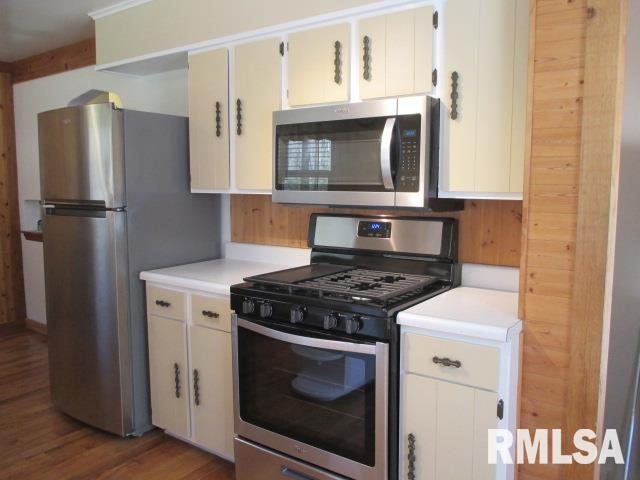 1005 North Kickapoo Creek Road Peoria, IL 61604 - Photo 8 of 49 Gallery Image 8