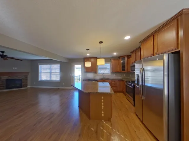 $2,709 | 9779 5th St Lane North, Lake Elmo, MN 55042