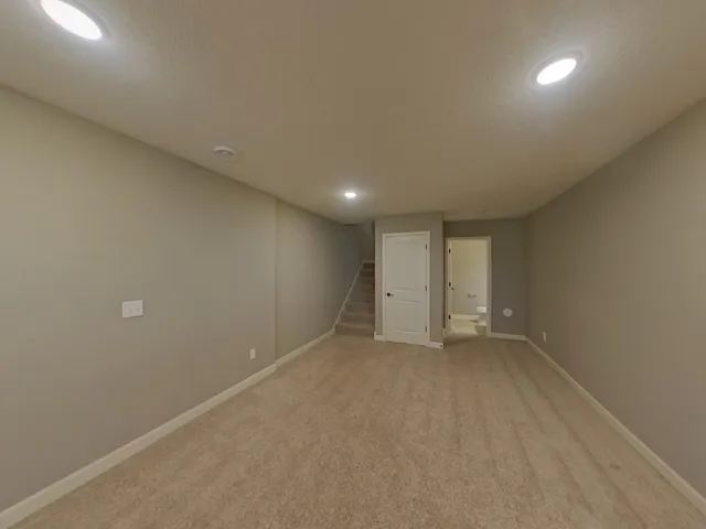 $2,709 | 9779 5th St Lane North, Lake Elmo, MN 55042