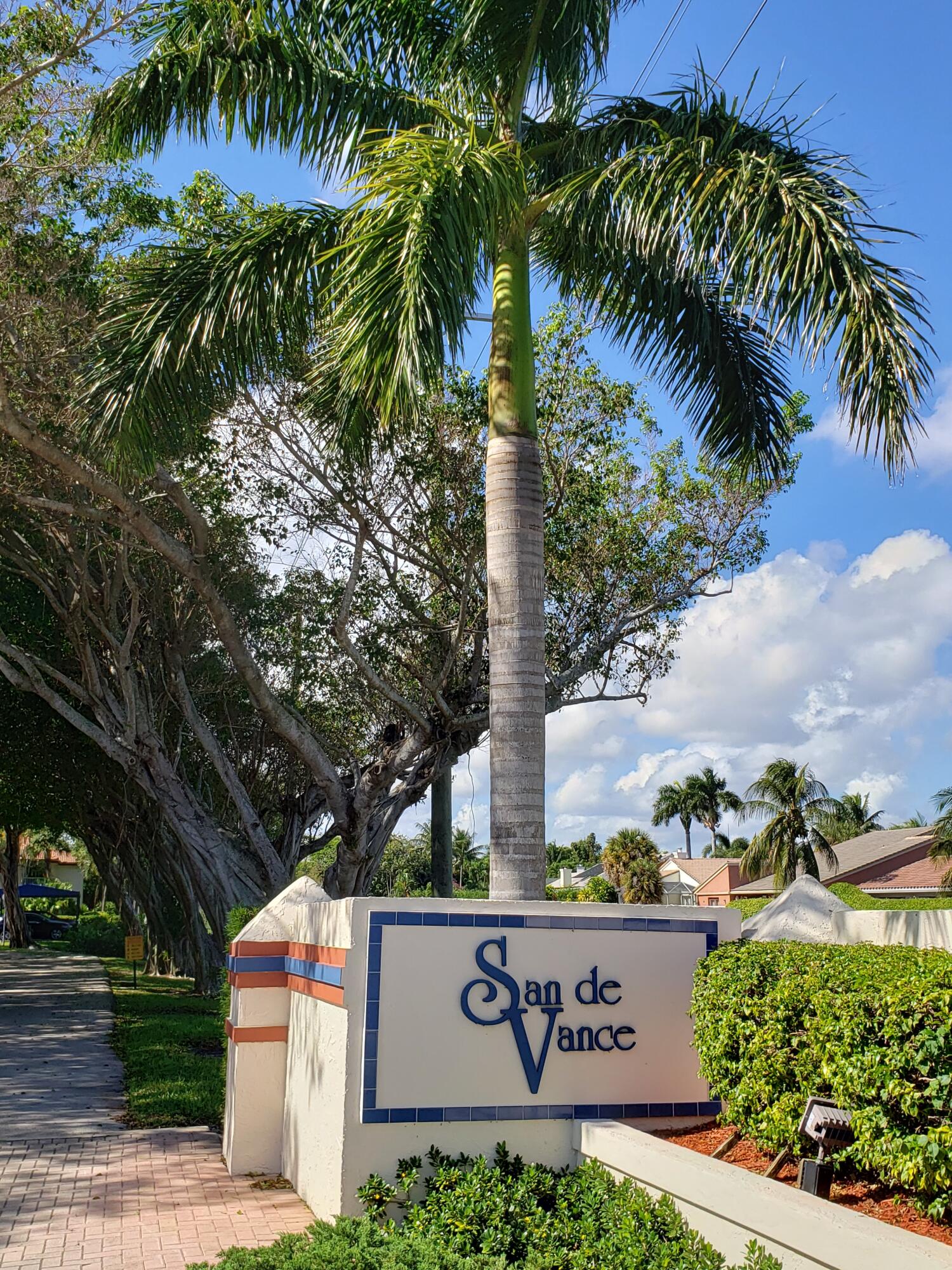 380 Northwest 67th Street, Unit 207 Boca Raton, FL 33487 - Photo 20 of 34 SDV - entrance - V