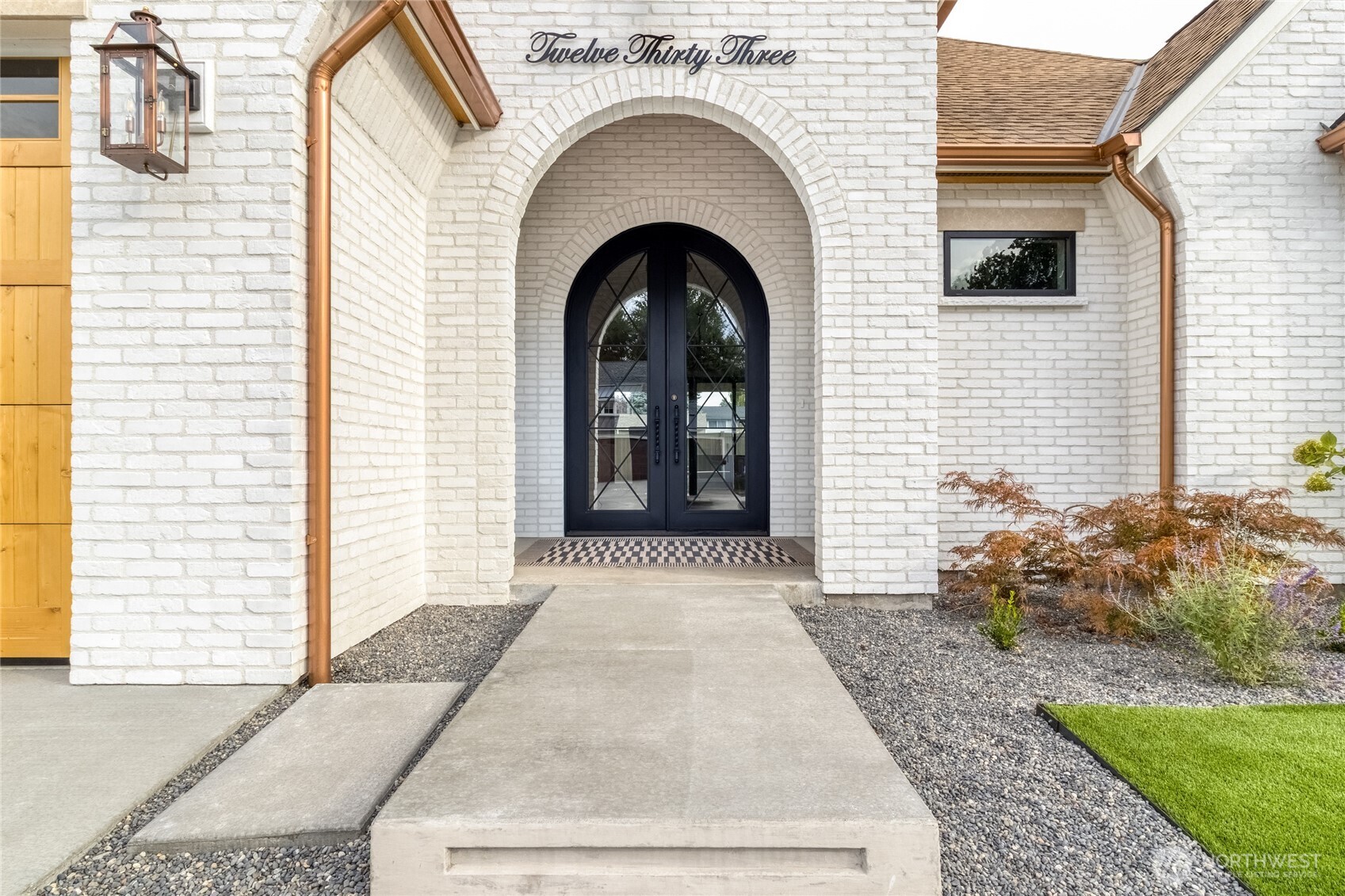 1233 Doc Bar Place Walla Walla, WA 99362 - Photo 2 of 39