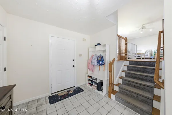 $675,000 | 17 Dublin Lane, Hazlet, NJ 07730