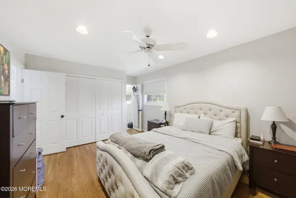 $675,000 | 17 Dublin Lane, Hazlet, NJ 07730