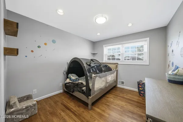 $675,000 | 17 Dublin Lane, Hazlet, NJ 07730