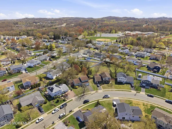 $675,000 | 17 Dublin Lane, Hazlet, NJ 07730