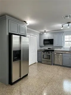 $450,000 | 5526 Pratt Drive, New Orleans, LA 70122