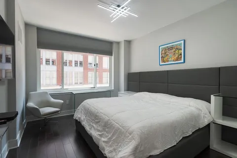 $939,000 | 1100 Maxwell Lane, Unit 238, Hoboken, NJ 07030