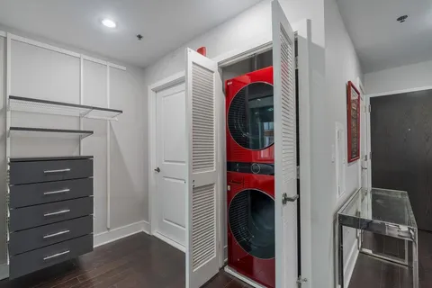 $939,000 | 1100 Maxwell Lane, Unit 238, Hoboken, NJ 07030