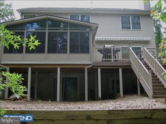 82 Sanders Lane Cream Ridge, NJ 08514 - Photo 5 of 9 Exterior Back