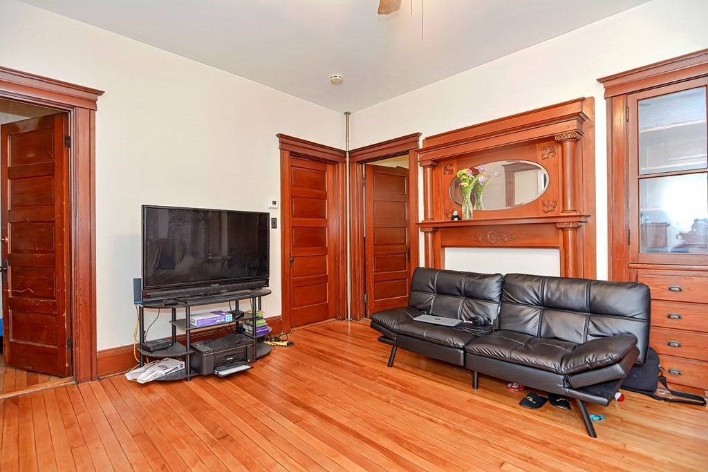 20 Stoneland Road Worcester, MA 01603 - Photo 16 of 33 Gallery Image 16