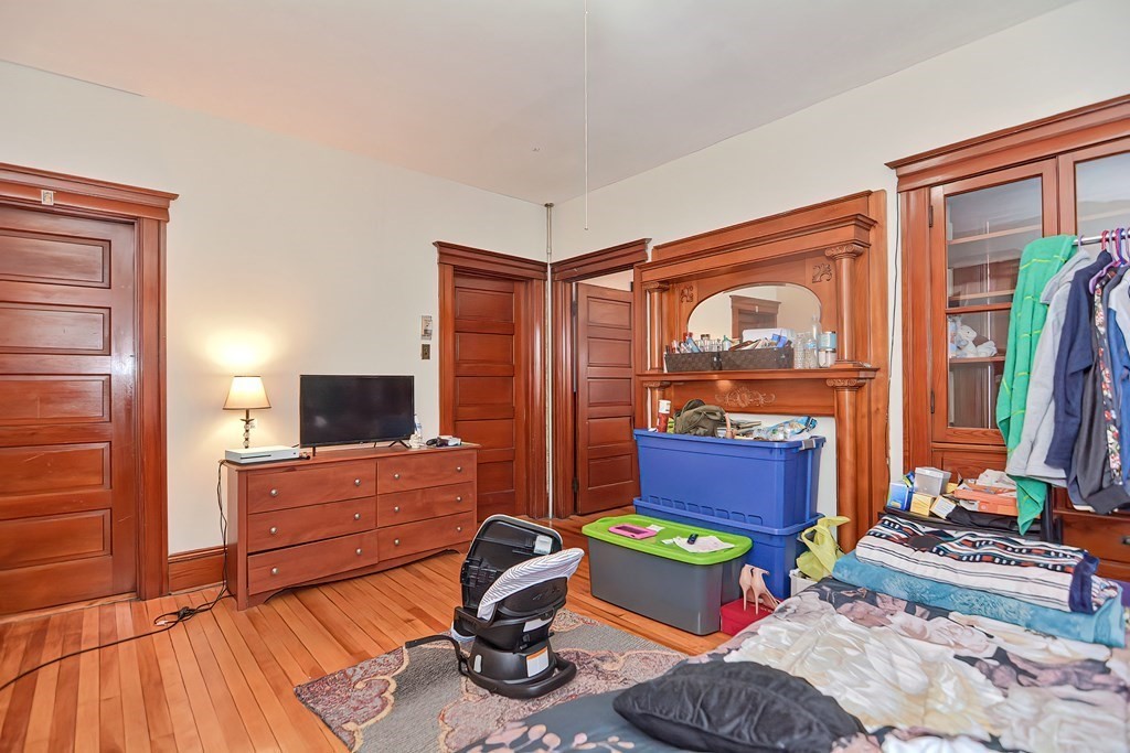 20 Stoneland Road Worcester, MA 01603 - Photo 18 of 33 Gallery Image 18