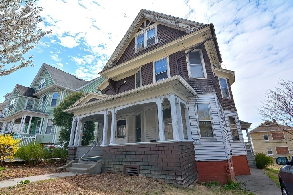 20 Stoneland Road Worcester, MA 01603 - Photo 32 of 33 Gallery Image 32