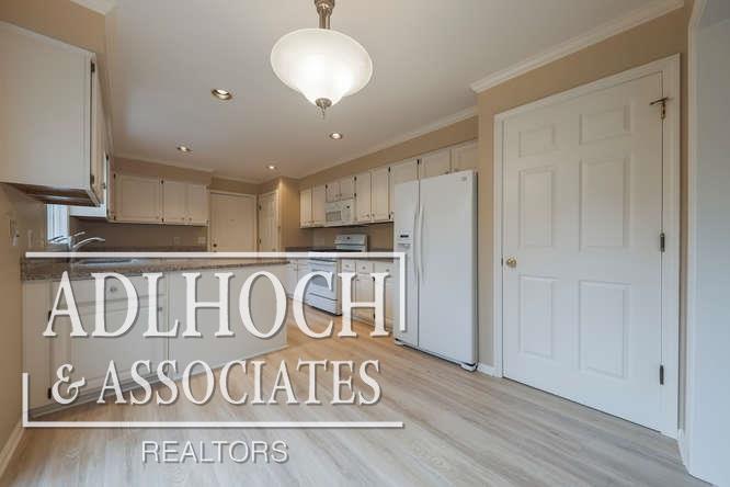 887 Neff Road Grosse Pointe, MI 48230 - Photo 14 of 33 31321792-13.JPG