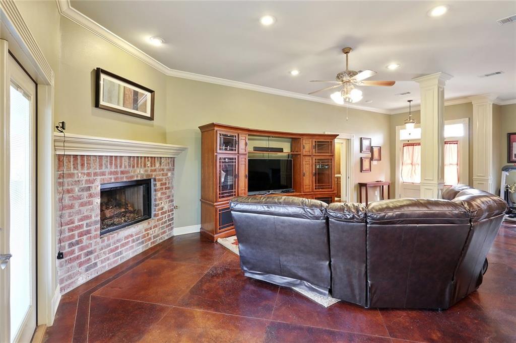 320 Spartan Loop Slidell, LA 70458 - Photo 7 of 15 Gallery Image 7