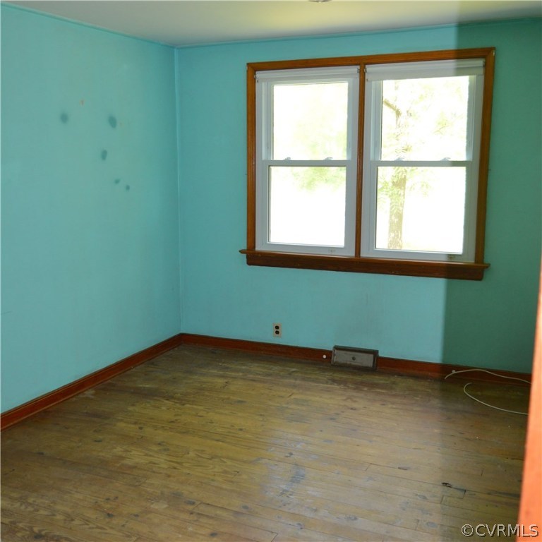 7239 Iron Bridge Road Richmond, VA 23234 - Photo 13 of 17