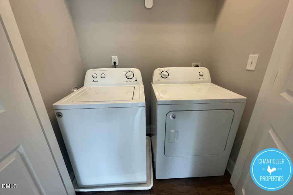 912 Chaney Road, Unit 100 Raleigh, NC 27606 - Photo 15 of 18 a utility room with dryer and washer