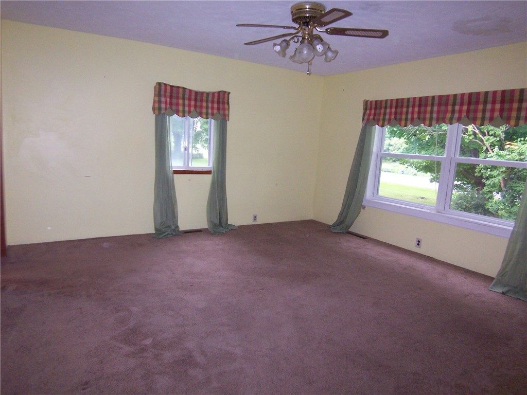 934 County Road 7 Manchester, NY 14432 - Photo 14 of 26 First floor bedroom