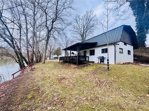 $115,000 | 2308 Highway 266, Stockport, OH 43787