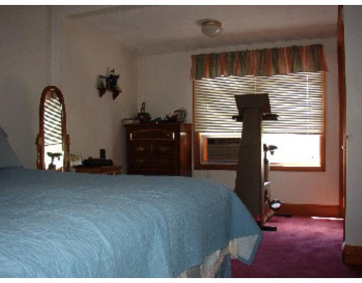 17-19 Luke Road Everett, MA 02149 - Photo 4 of 11 Gallery Image 4