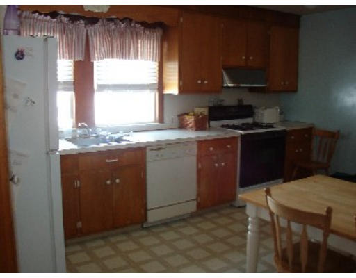 17-19 Luke Road Everett, MA 02149 - Photo 8 of 11 Gallery Image 8