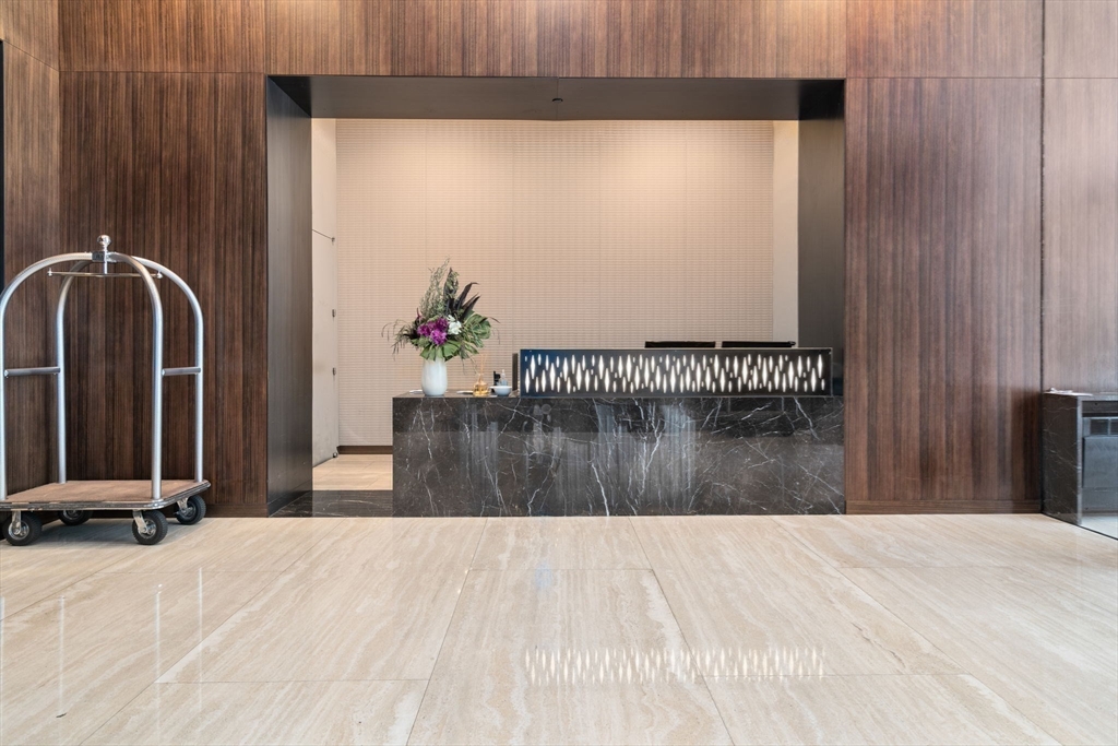 1 Franklin Street, Unit 3609 Boston, MA 02110 - Photo 13 of 20