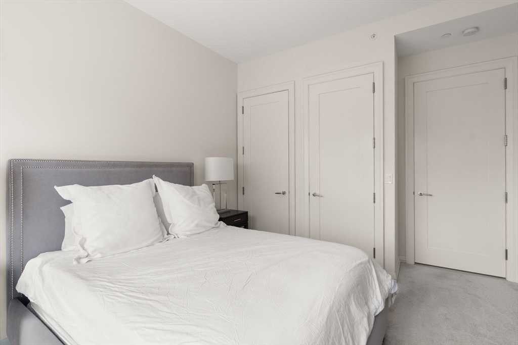 1 Franklin Street, Unit 3609 Boston, MA 02110 - Photo 4 of 20