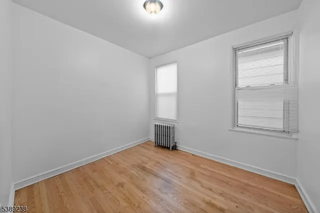 $2,500 | 42 Lawrence Street, Unit 2, Bloomfield, NJ 07003