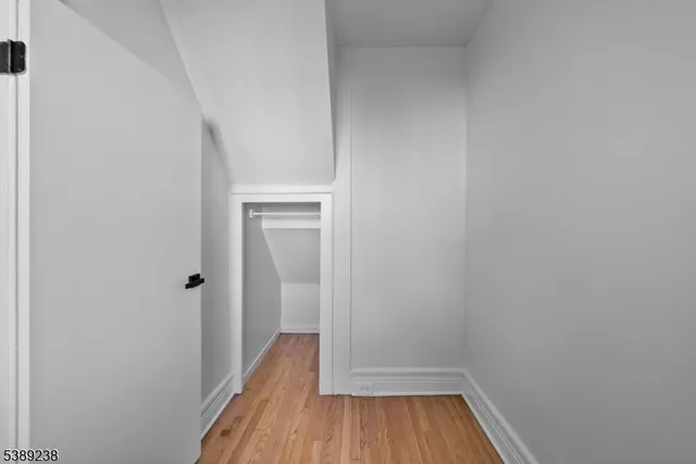 $2,500 | 42 Lawrence Street, Unit 2, Bloomfield, NJ 07003