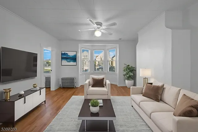 $2,500 | 42 Lawrence Street, Unit 2, Bloomfield, NJ 07003