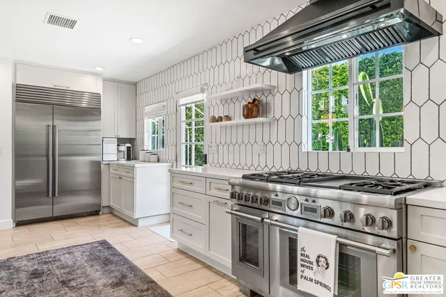 $2,995,000 | 418 East Vía Colusa, Palm Springs, CA 92262