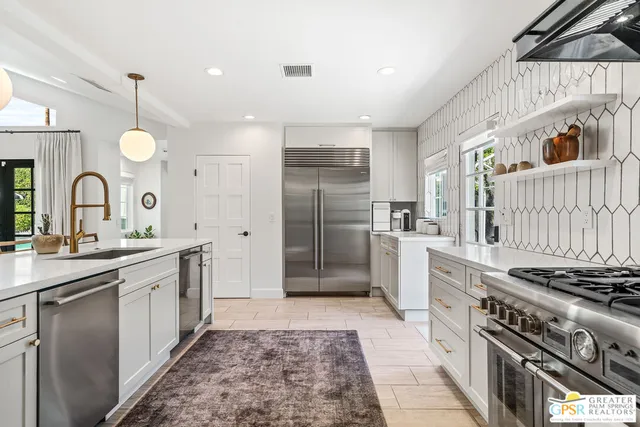 $2,995,000 | 418 East Vía Colusa, Palm Springs, CA 92262