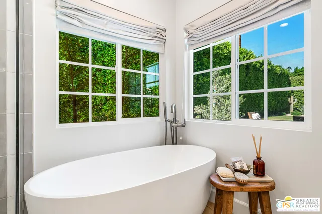 $2,995,000 | 418 East Vía Colusa, Palm Springs, CA 92262