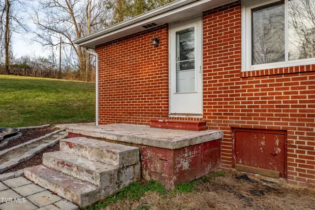 $184,500 | 722 Beidleman Creek Road, Bristol, TN 37620