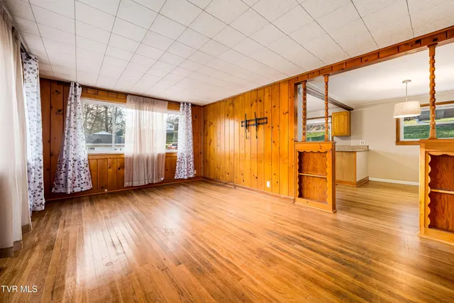 $184,500 | 722 Beidleman Creek Road, Bristol, TN 37620