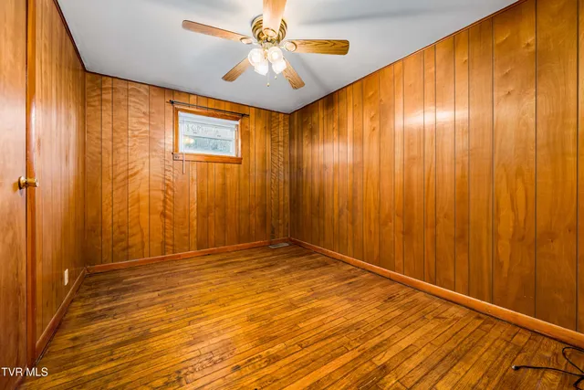 $184,500 | 722 Beidleman Creek Road, Bristol, TN 37620