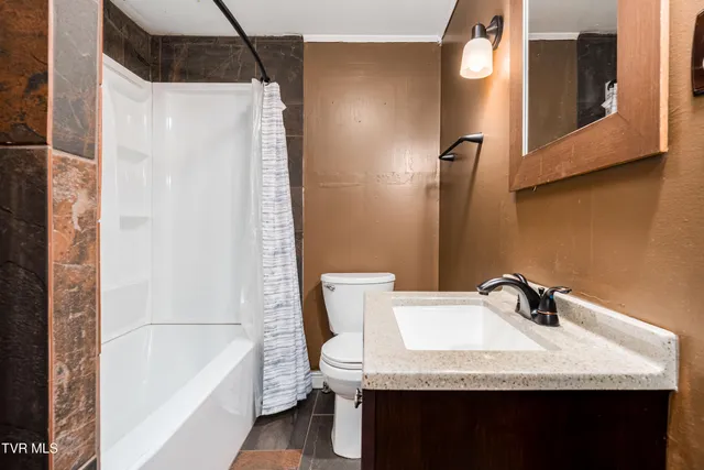 $184,500 | 722 Beidleman Creek Road, Bristol, TN 37620