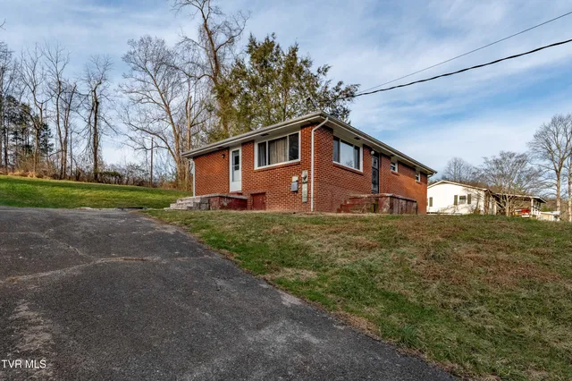 $184,500 | 722 Beidleman Creek Road, Bristol, TN 37620