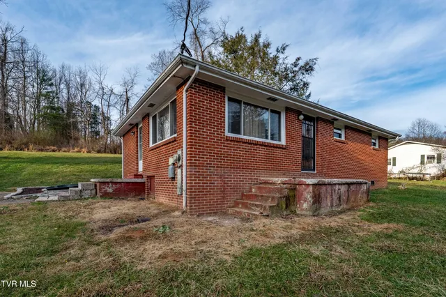 $184,500 | 722 Beidleman Creek Road, Bristol, TN 37620