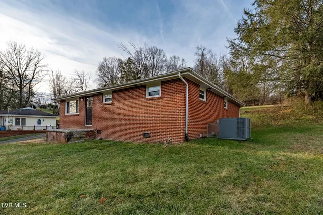 $184,500 | 722 Beidleman Creek Road, Bristol, TN 37620