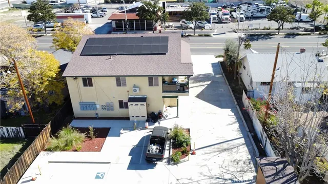 $1,400,000 | 415 North Main Street, Lake Elsinore, CA 92530