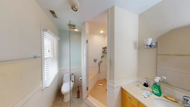 $650,000 | 1025 Wesley Avenue, Evanston, IL 60202