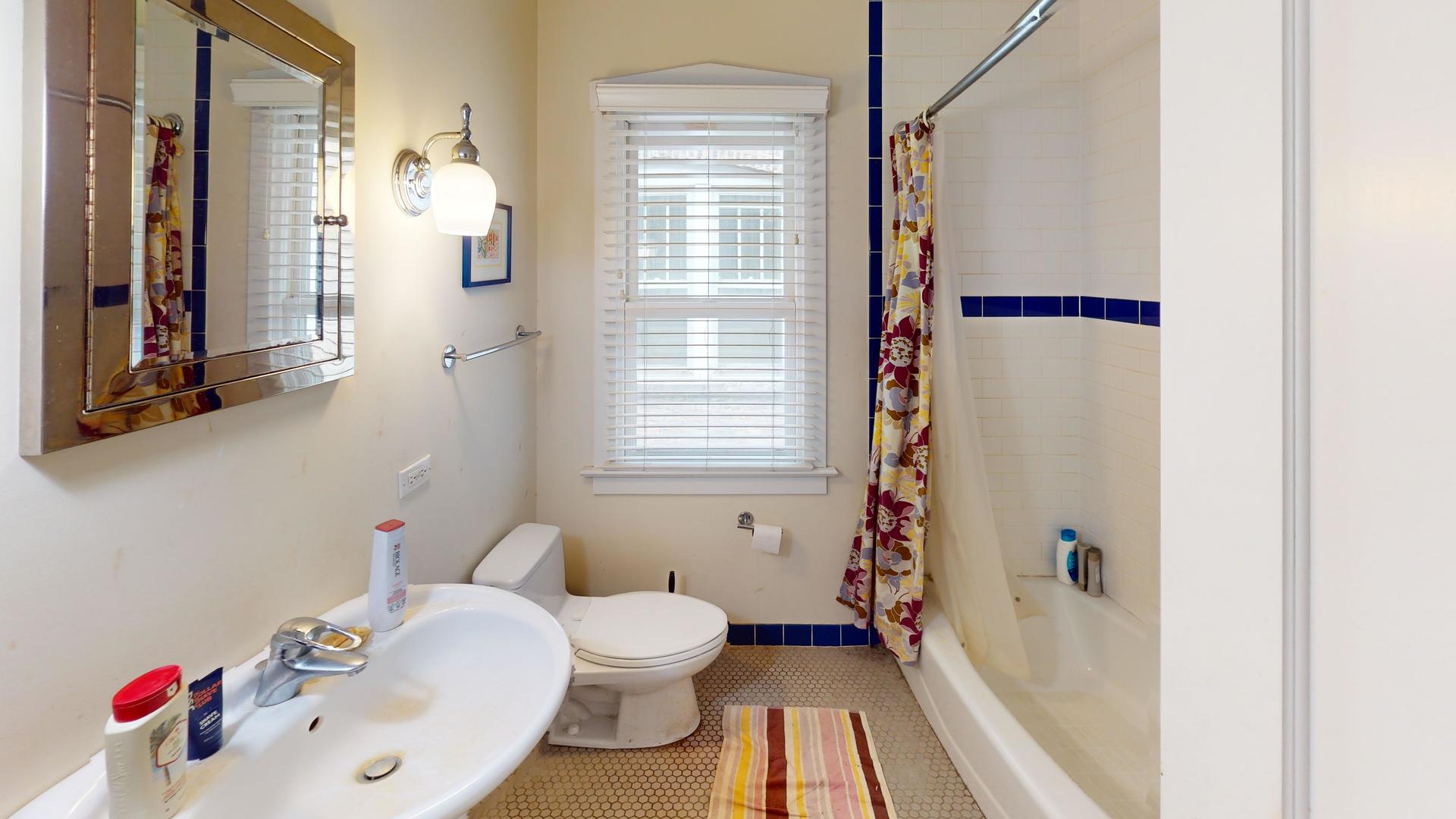 1025 Wesley Avenue Evanston, IL 60202 - Photo 17 of 29