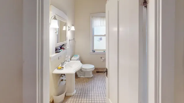 $650,000 | 1025 Wesley Avenue, Evanston, IL 60202