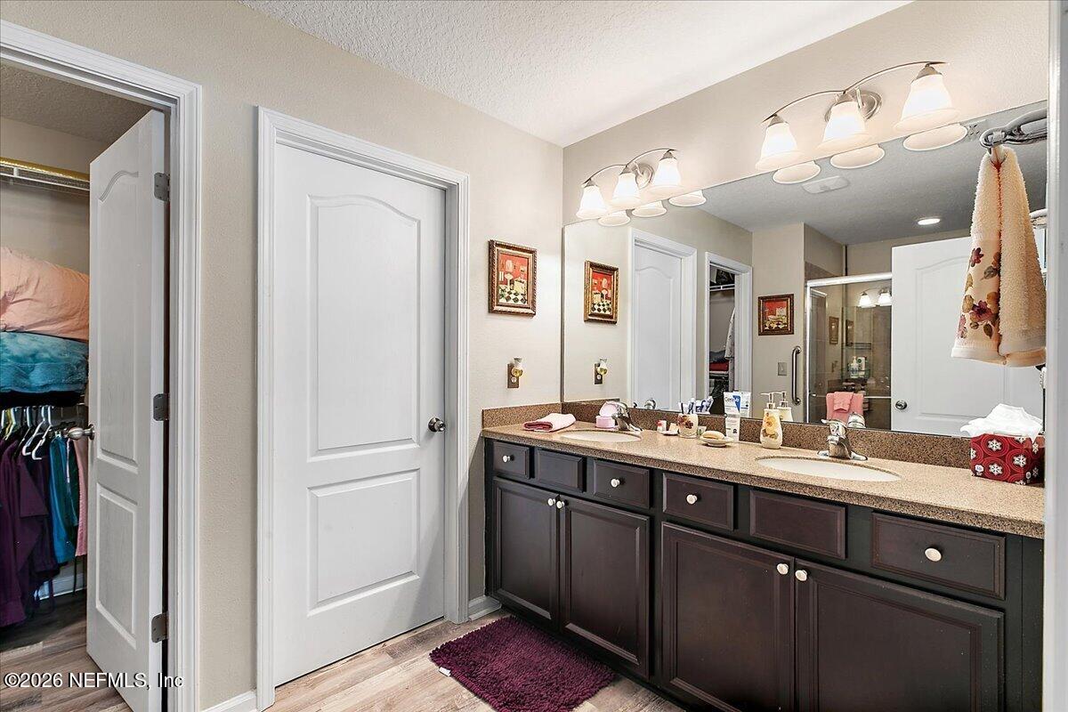51 South Twin Maple Road St. Augustine, FL 32084 - Photo 11 of 21 11-Primary Bathroom