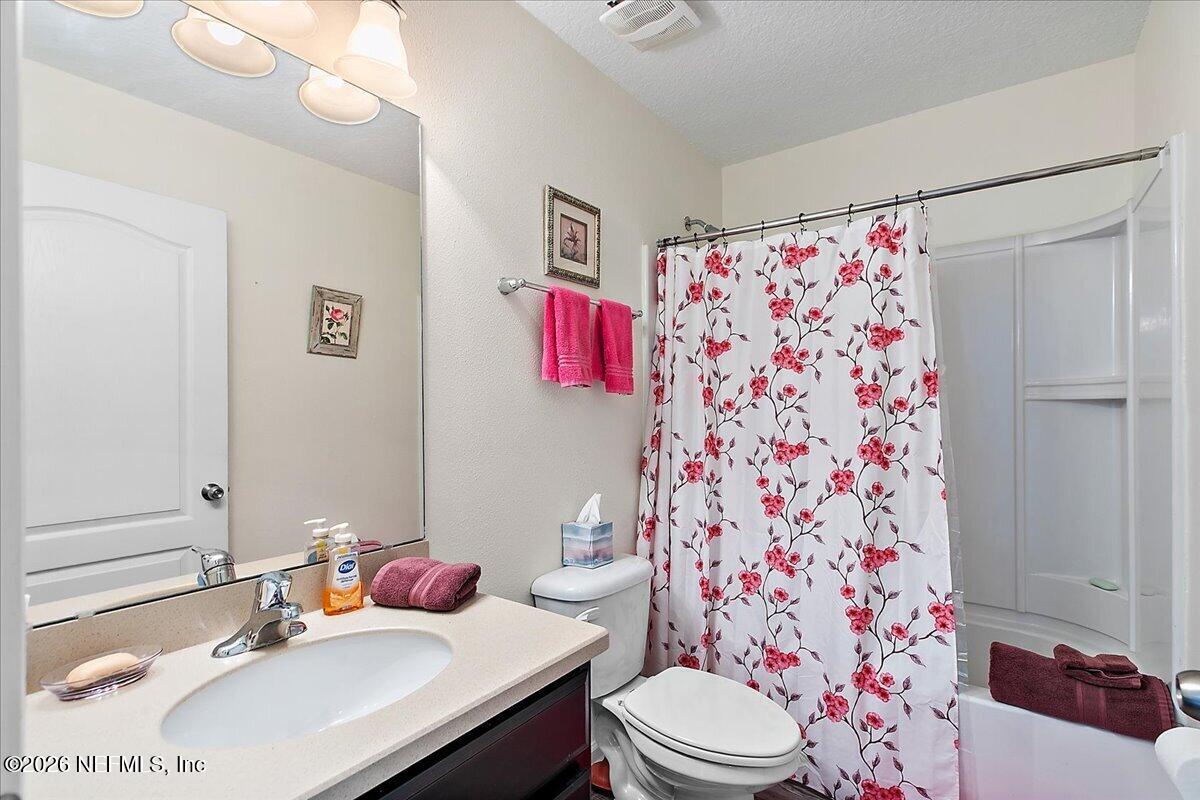 51 South Twin Maple Road St. Augustine, FL 32084 - Photo 15 of 21 15-Bathroom
