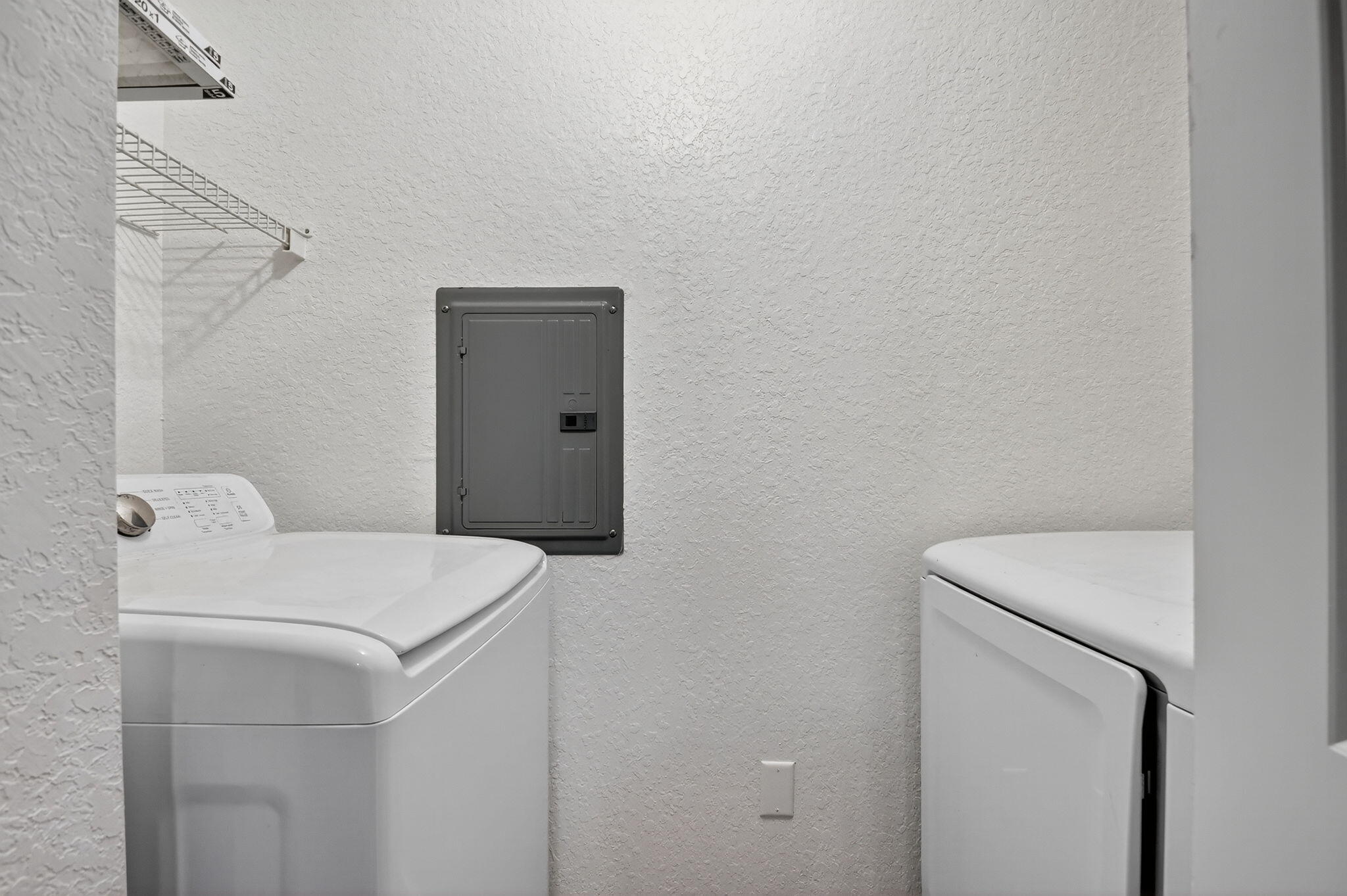 1 Renaissance Way, Unit 116 Boynton Beach, FL 33426 - Photo 21 of 34 a utility room with dryer and washer